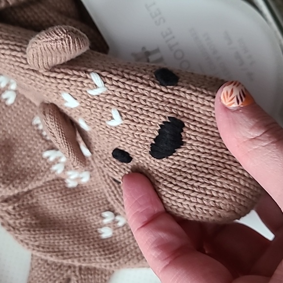 🎉Host Pick🎉 Pottery Barn Baby Fawn Hat and Bootie Set - Picture 5 of 5